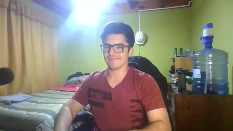 Snapshot of rpaulo25 chatting on 12-21-25, 03:57 rpaulo25 online show from 12-21-25, 03:57