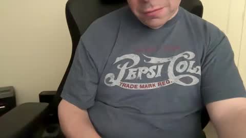 Snapshot of rscott19701 chatting on 02-05-25, 03:52 Scott online show from 02-05-25, 03:52