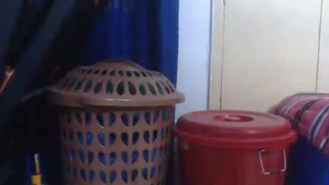 Snapshot of rsex2007 chatting on 01-12-26, 01:44 rsex2007 online show from 01-12-26, 01:44