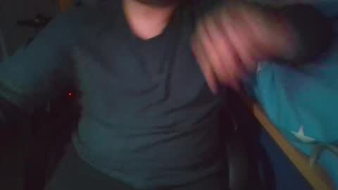 Snapshot of ruben90mr chatting on 12-17-25, 11:22 ruben90mr online show from 12-17-25, 11:22