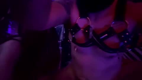 Snapshot of rubix_cubez chatting on 11-30-25, 02:48 Rubix cubez online show from 11-30-25, 02:48