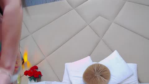 Snapshot of rubyluxee chatting on 01-28-25, 09:08 Ruby Luxe online show from 01-28-25, 09:08