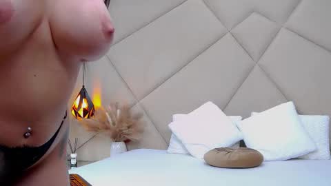 Snapshot of rubyluxee chatting on 02-27-25, 06:07 Ruby Luxe online show from 02-27-25, 06:07