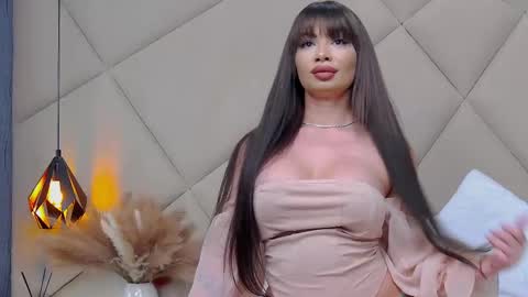 Snapshot of rubyluxee chatting on 03-08-25, 07:05 Ruby Luxe online show from 03-08-25, 07:05