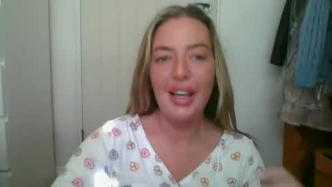 Snapshot of rubyredxxxoxxx chatting on 06-14-26, 07:10 rubyredxxxoxxx online show from 06-14-26, 07:10