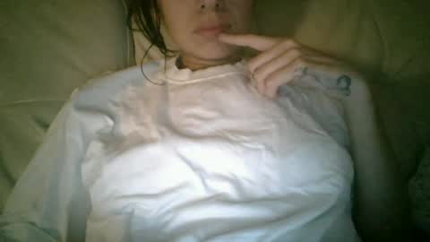 Snapshot of rubyrubate chatting on 06-12-26, 01:37 rubyrubate online show from 06-12-26, 01:37