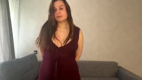 Lizzy online show from 05-13-26, 08:34
