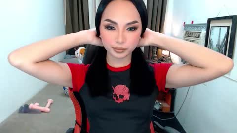 its me Sabel online show from 10-19-25, 02:12