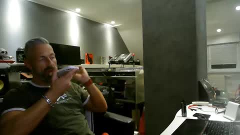 Chico que rico Caliente online show from 02-10-25, 12:50