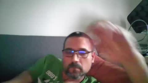 Snapshot of rul3ssuck chatting on 11-18-25, 09:03 rul3ssuck online show from 11-18-25, 09:03