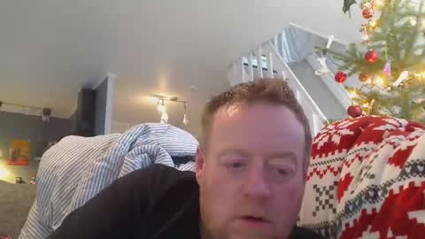 Snapshot of runepetter chatting on 01-09-26, 01:58 bignorwegian online show from 01-09-26, 01:58