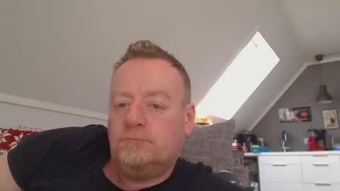 Snapshot of runepetter chatting on 02-08-26, 02:20 bignorwegian online show from 02-08-26, 02:20