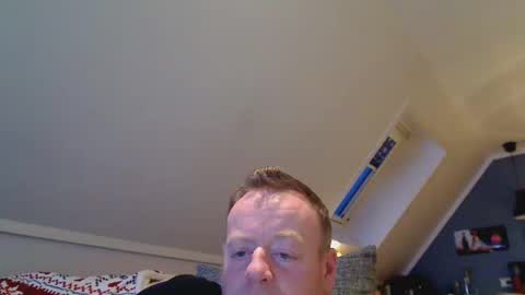 Snapshot of runepetter chatting on 02-18-26, 05:09 bignorwegian online show from 02-18-26, 05:09