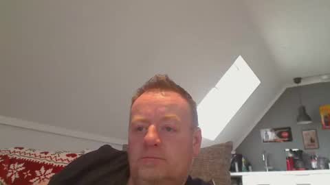 Snapshot of runepetter chatting on 02-20-26, 02:28 bignorwegian online show from 02-20-26, 02:28