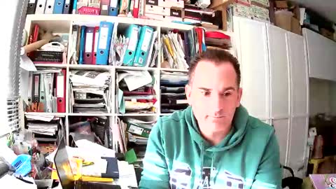 Snapshot of runner1978 chatting on 12-20-24, 10:49 runner1978 online show from 12-20-24, 10:49