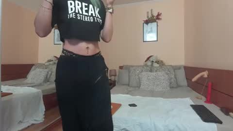 Snapshot of ruslana24 chatting on 02-13-26, 11:50 ruslana24 online show from 02-13-26, 11:50