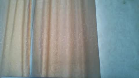 Snapshot of rusqadisx chatting on 02-25-25, 10:15 rusqadisx online show from 02-25-25, 10:15