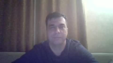 Snapshot of rusqadisx chatting on 10-17-25, 08:00 rusqadisx online show from 10-17-25, 08:00