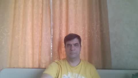 Snapshot of rusqadisx chatting on 11-15-25, 08:00 rusqadisx online show from 11-15-25, 08:00