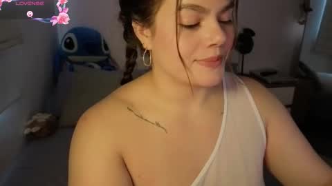 Snapshot of russcurley chatting on 11-06-25, 07:26 Lorenn online show from 11-06-25, 07:26