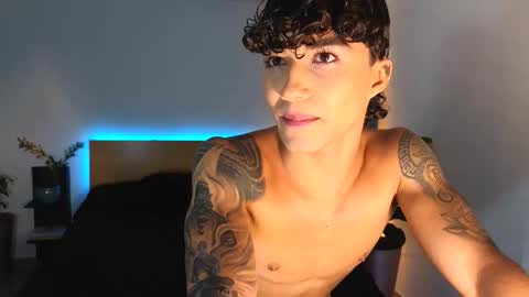  R U S S E L L  online show from 09-16-25, 10:44