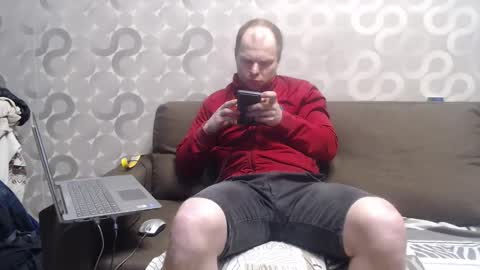 Snapshot of russianbear1917 chatting on 01-19-26, 03:16 Mike online show from 01-19-26, 03:16