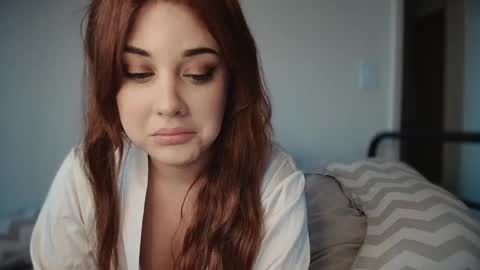 Snapshot of russypussy141 chatting on 02-16-25, 03:05 Alex online show from 02-16-25, 03:05