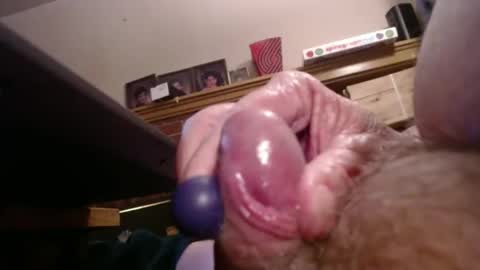 rusty2222991367 online show from 12-04-24, 08:40