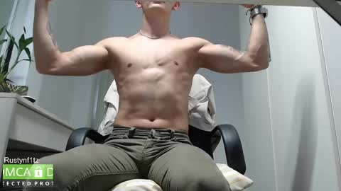 Snapshot of rustynf1tz chatting on 02-28-25, 07:37 MillionDollarGuy online show from 02-28-25, 07:37