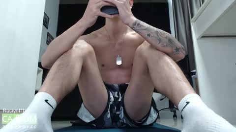 Snapshot of rustynf1tz chatting on 03-09-25, 04:38 MillionDollarGuy online show from 03-09-25, 04:38