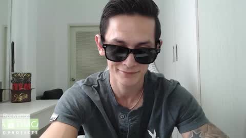 Snapshot of rustynf1tz chatting on 09-22-25, 04:58 MillionDollarGuy online show from 09-22-25, 04:58