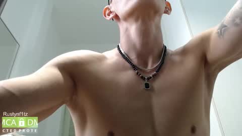 Snapshot of rustynf1tz chatting on 10-10-25, 07:07 MillionDollarGuy online show from 10-10-25, 07:07