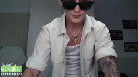 Snapshot of rustynf1tz chatting on 11-22-25, 12:15 MillionDollarGuy online show from 11-22-25, 12:15