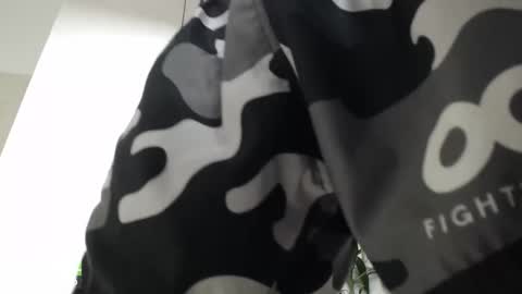 Snapshot of rustynf1tz chatting on 12-05-25, 04:03 MillionDollarGuy online show from 12-05-25, 04:03