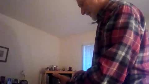 Snapshot of rustyx22 chatting on 02-09-25, 10:32 Rusty online show from 02-09-25, 10:32