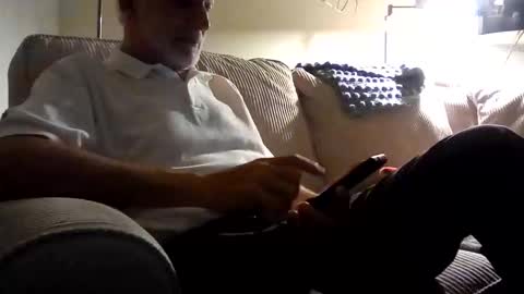 Snapshot of rustyx22 chatting on 09-25-25, 01:42 Rusty online show from 09-25-25, 01:42