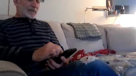 Rusty online show from 10-31-25, 04:30