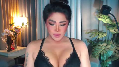 Snapshot of ruthlessmistressx chatting on 03-01-25, 06:32 Samantha online show from 03-01-25, 06:32