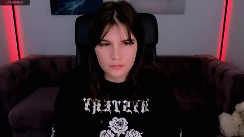 Ruyjin online show from 10-19-25, 10:38