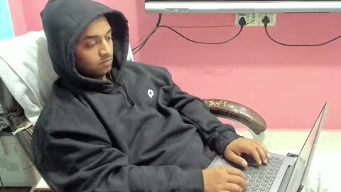 rwb17 online show from 11-14-25, 04:28