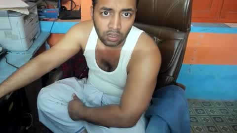 Snapshot of rwb17 chatting on 02-05-26, 09:25 rwb17 online show from 02-05-26, 09:25