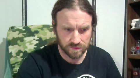 rwb1982 online show from 04-19-26, 04:50