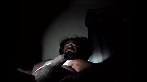 rwill9902 online show from 10-06-25, 11:07