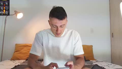 Snapshot of ryamcoast chatting on 11-13-25, 10:08 Sr Coast online show from 11-13-25, 10:08