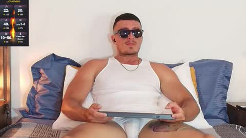 Snapshot of ryamcoast chatting on 01-18-26, 03:16 Sr Coast online show from 01-18-26, 03:16