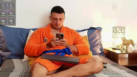 Snapshot of ryamcoast chatting on 05-02-26, 11:32 Sr Coast online show from 05-02-26, 11:32
