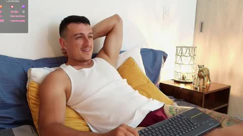 Snapshot of ryamcoast chatting on 05-15-26, 11:34 Sr Coast online show from 05-15-26, 11:34