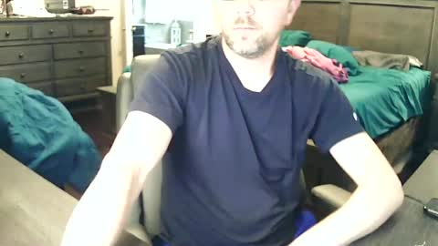 Snapshot of ryan0076900 chatting on 06-11-26, 07:45 ryan0076900 online show from 06-11-26, 07:45