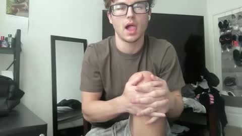 ryan online show from 12-17-25, 07:09