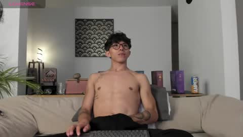 Snapshot of ryan_clark_ chatting on 05-24-26, 02:38 Ryan online show from 05-24-26, 02:38